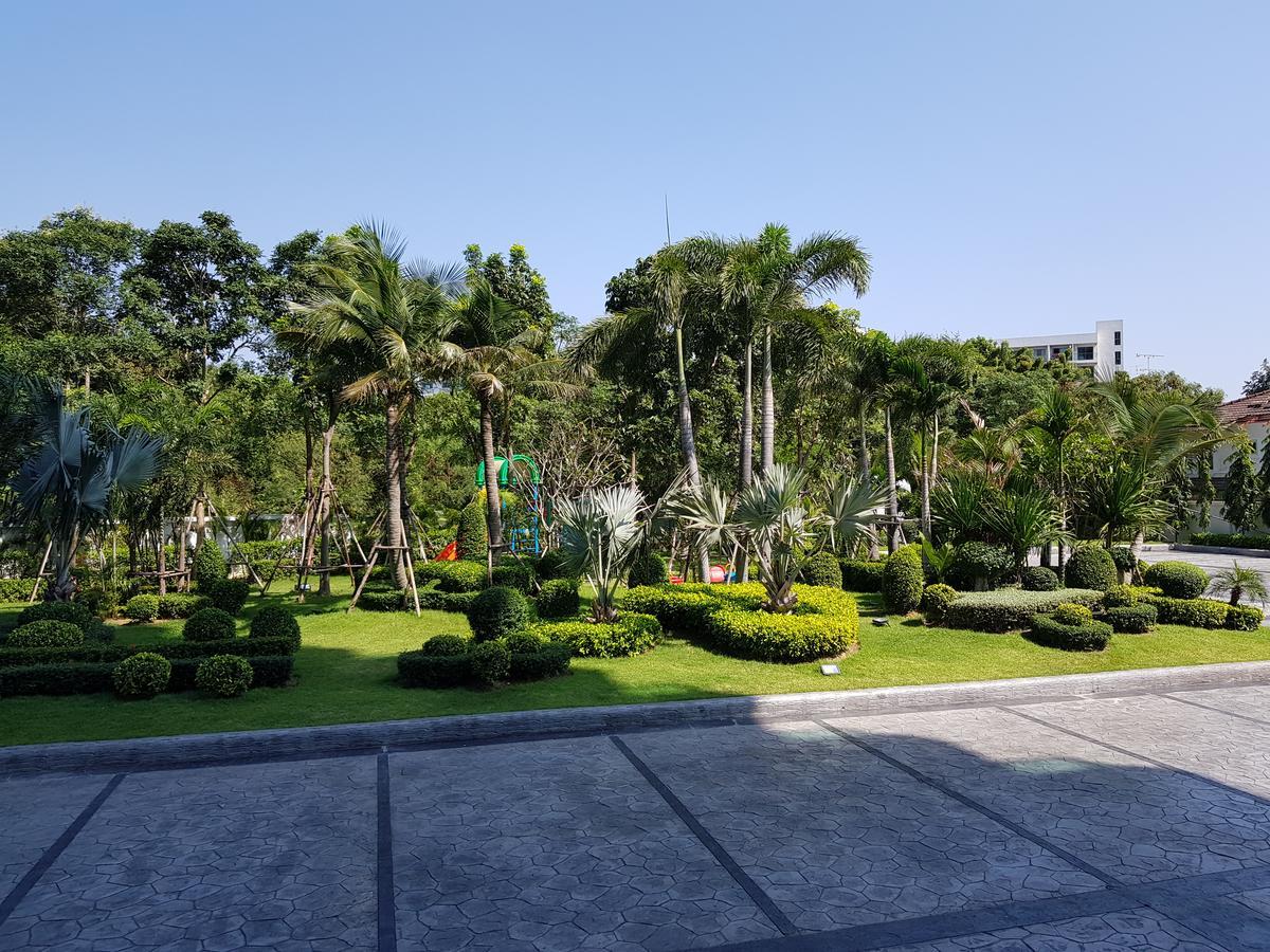 Dusit Grand Condo View ジョムティエンビーチ エクステリア 写真