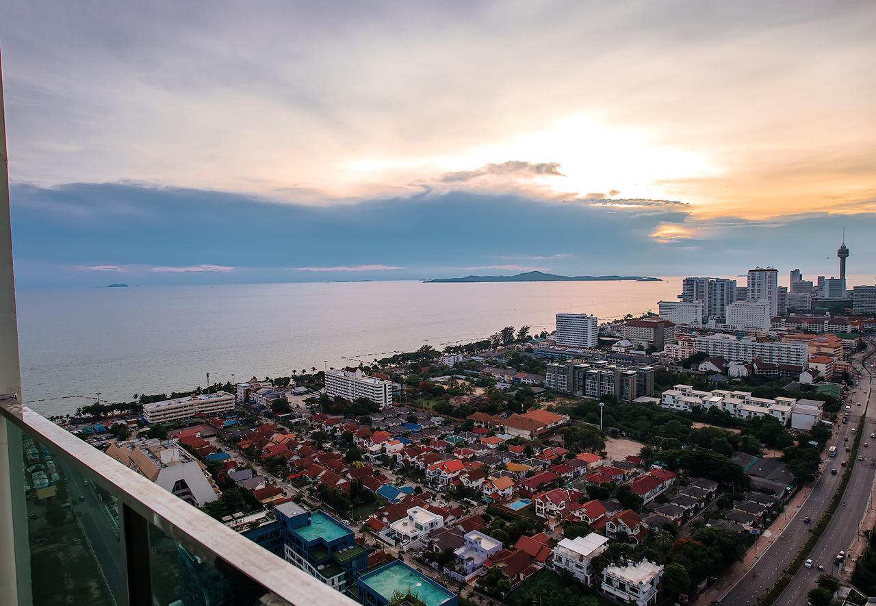 Dusit Grand Condo View ジョムティエンビーチ エクステリア 写真